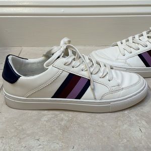 JCREW - WHITE & STRIPED “ROAD TRIP”  SNEAKERS